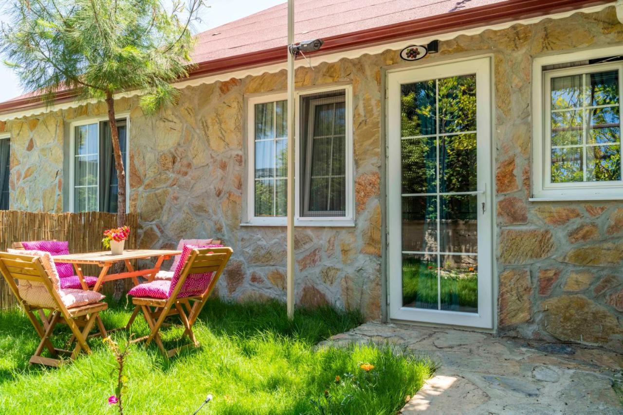 Kamkat Otel Кемер Екстериор снимка